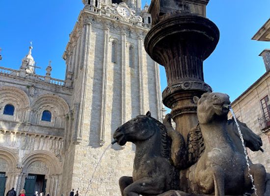spain/camino-de-santiago/attraction/obradoiro-square