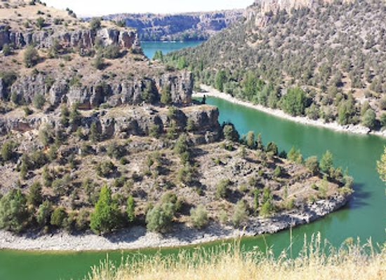 spain/castile-and-leon/attraction/parque-natural-hoces-del-rio-duraton