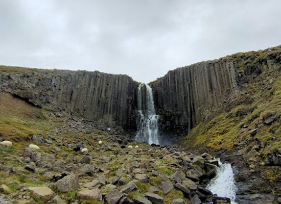 iceland/hengifoss-waterfall/attraction/stuolafoss-waterfall