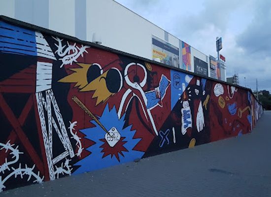 poland/lublin/bronowice/attraction/mural-ku-czci-ofiar-obozu-na-majdanku