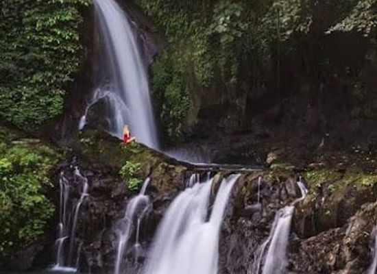 indonesia/bali/attraction/taman-sari-waterfall-natural-pool