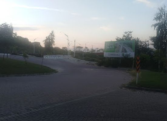 colombia/barranquilla/miramar/attraction/bosque-urbano-de-miramar-pista-de-ciclomontanismo