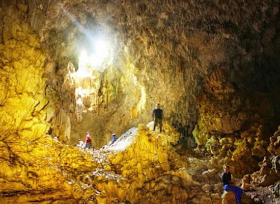 belize/vaca-plateau/attraction/cave-world-adventures