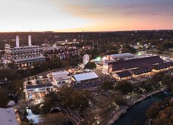 texas/new-braunfels/attraction/wurstfest