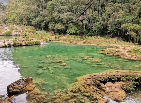 guatemala/semuc-champey/attraction/monumento-natural-semuc-champey