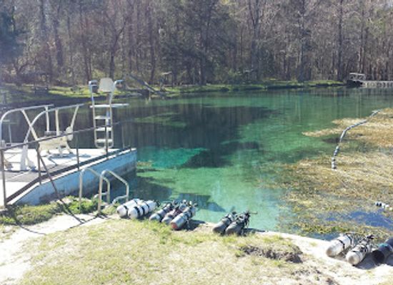 florida/florida-caverns-state-park/attraction/jackson-blue-springs-county-recreation-area