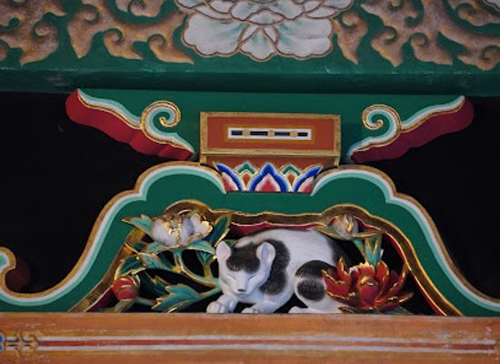 japan/kanto/attraction/nemuri-neko-sleeping-cat-carving