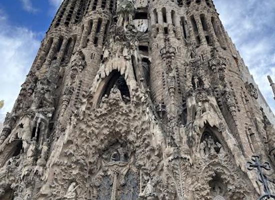 spain/barcelona/attraction/barcelona-local-experiences-barcelona-tours