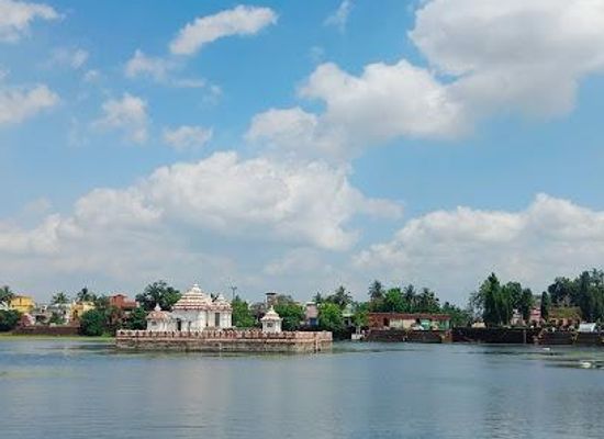 india/bhubaneswar/attraction/bindu-sagar