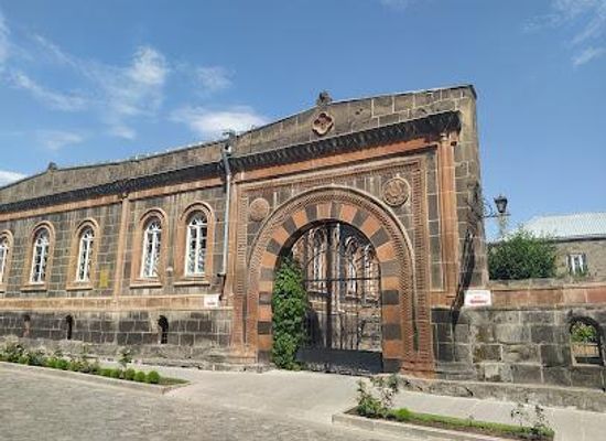armenia/gyumri/attraction/hovhannes-shiraz-house-museum