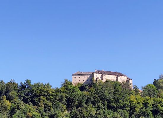 austria/gurktal/attraction/schloss-hollenburg