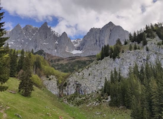 austria/kaiser-mountains/attraction/stiegenbach-wasserfall