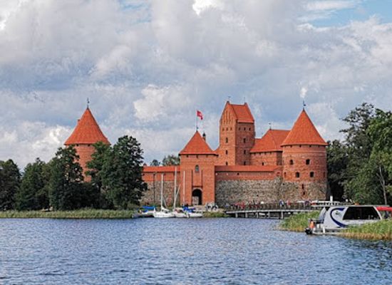 lithuania/trakai-island-castle/attraction/trakai-island-and-peninsula-castles-reserve