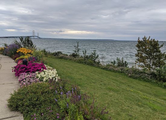 michigan/lower-peninsula/attraction/bridge-view-park