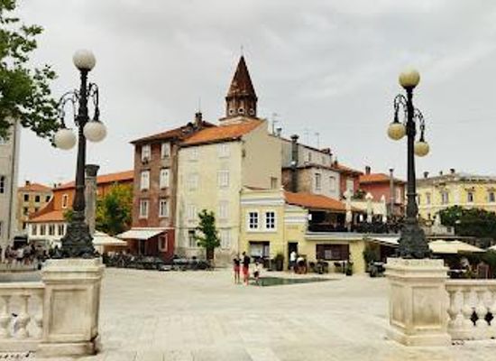 croatia/zadar/attraction/petra-zoranic-place