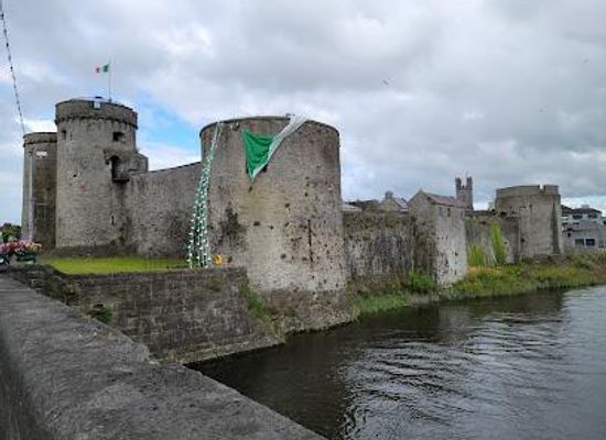 ireland/ennis/attraction/king-john-s-castle