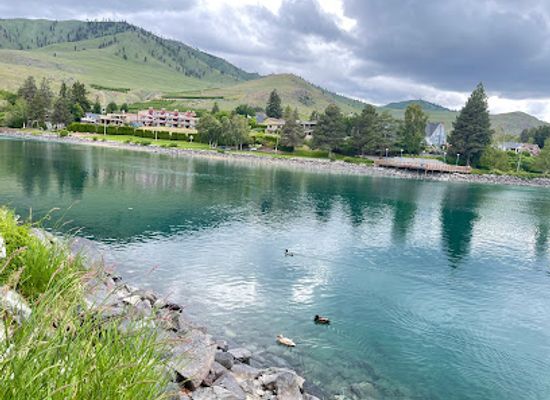 washington/lake-chelan/attraction/chelan-riverwalk-park