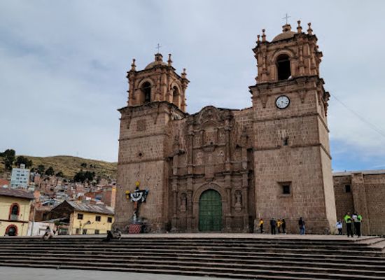 peru/lake-titicaca/attraction/puno-cathedral