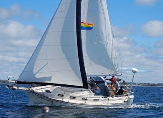 massachusetts/provincetown/attraction/dog-gone-sailing-charters