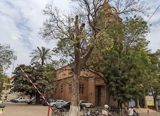 mali/bamako/attraction/place-du-cinquantenaire