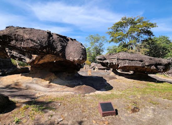 thailand/northeastern-thailand-isan/attraction/phu-phra-bat-historical-park