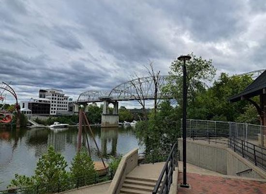 missouri/lebanon/attraction/riverfront-park