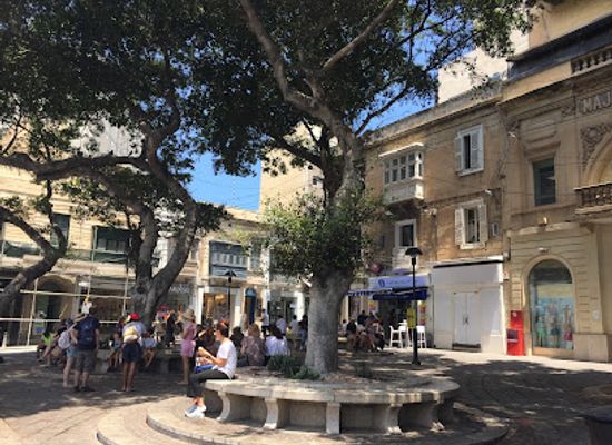 malta/central-region/attraction/st-anne-square
