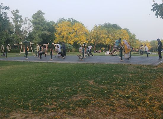india/delhi/saket/attraction/butterfly-park-saket