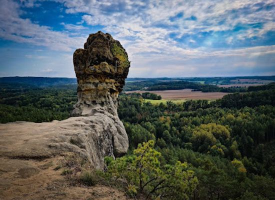 czechia/bohemian-paradise/attraction/capska-palice