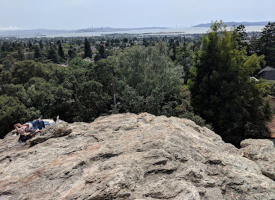 california/bay-area/attraction/indian-rock-park