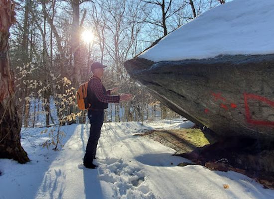 massachusetts/mohawk-trail-state-forest/attraction/balance-rock