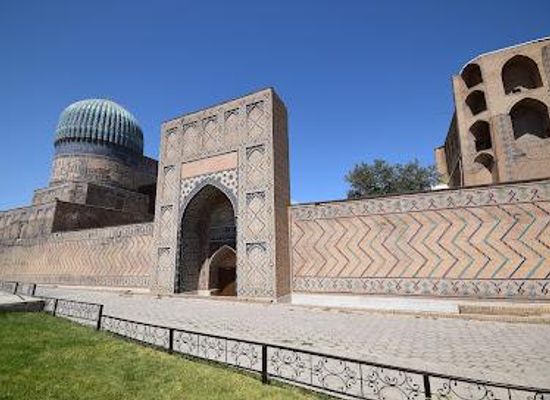 uzbekistan/samarkand/attraction/bibi-khanym-mosque