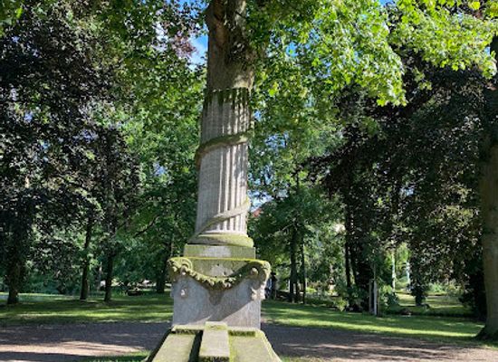 germany/pomerania/attraction/liebesinsel-mirow