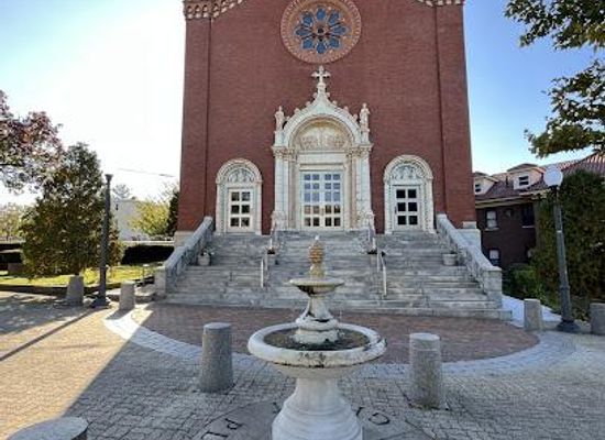 rhode-island/providence/attraction/church-of-the-holy-ghost