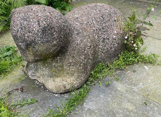 norway/hordaland/attraction/the-little-cat-stone