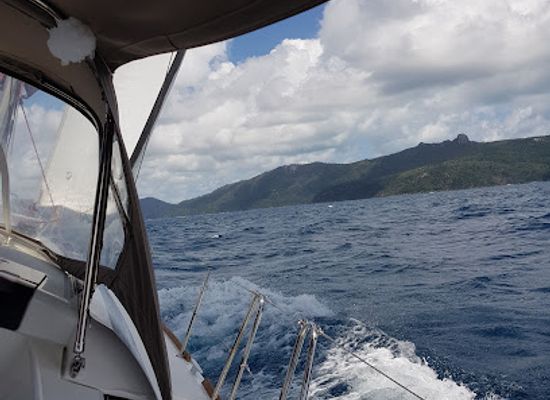 australia/the-whitsundays/attraction/nara-inlet