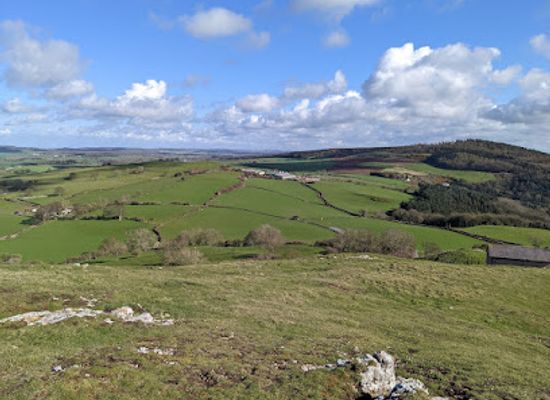 united-kingdom/clwyd/attraction/moel-hiraddug
