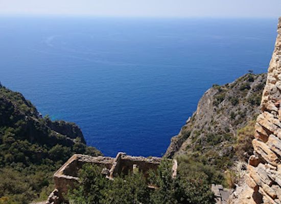 turkiye/paphlagonia/attraction/af-kule-manastiri-harabeleri