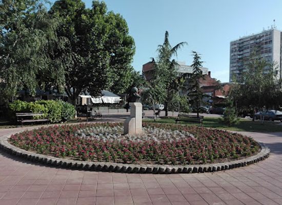 serbia/nis/attraction/republic-square