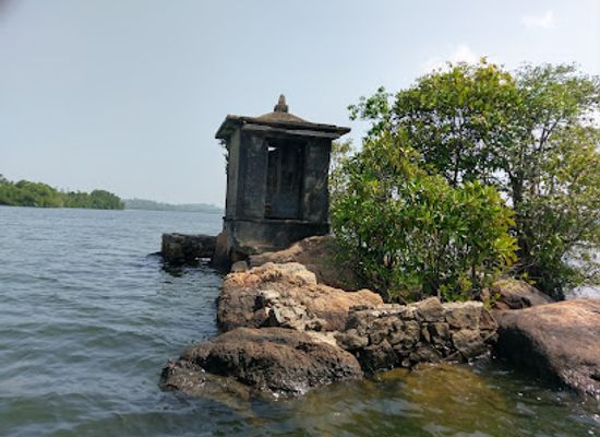 sri-lanka/kalutara-district/attraction/cinnamon-island