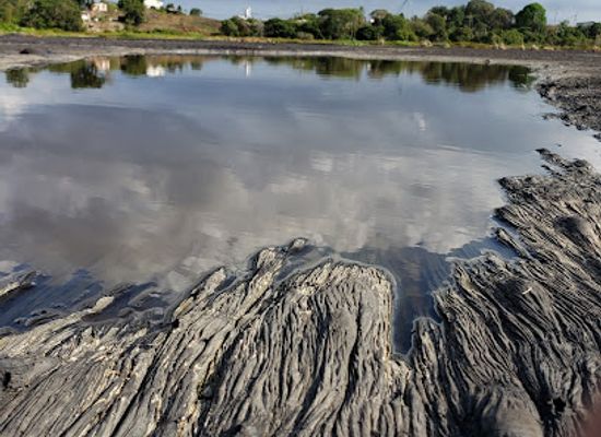 trinidad-and-tobago/siparia/attraction/la-brea-pitch-lake