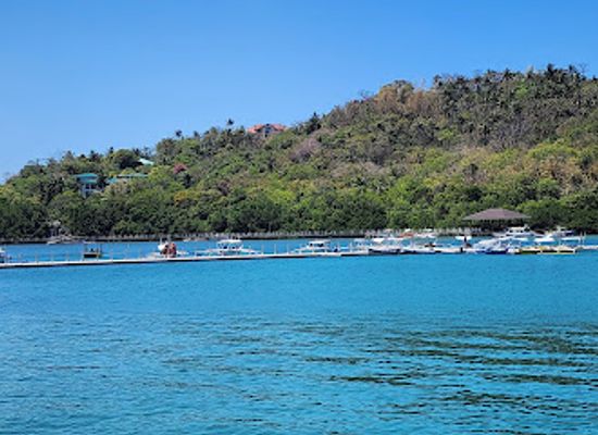 philippines/mimaropa/attraction/muelle-puerto-galera-pier
