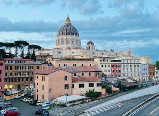 italy/rome/vatican-city/attraction/ferrovia-vaticana-passeggiata-del-gelsomino