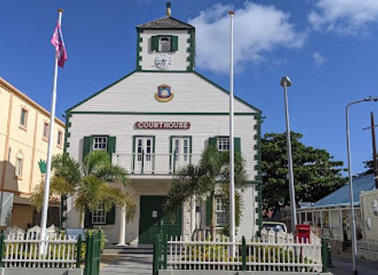 sint-maarten/dutch-quarter/attraction/cyrus-wathey-square
