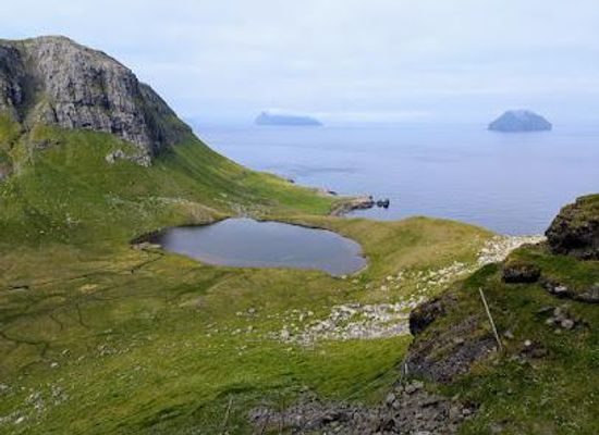 faroe-islands/nolsoy/attraction/hvannhagi