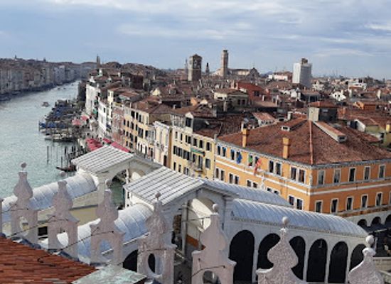 italy/venice-lido/attraction/teatro-la-fenice