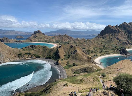 indonesia/komodo-national-park/attraction/pink-beach