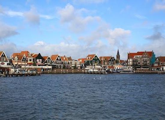netherlands/amersfoort/attraction/port-of-volendam