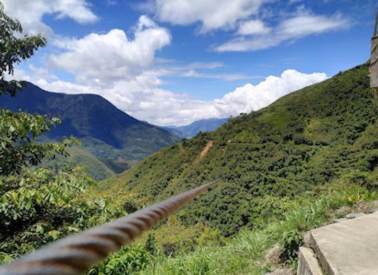 bolivia/cordillera-real/attraction/mono-zip-line-and-cafe