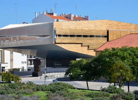 portugal/beira-baixa/attraction/centro-de-cultura-contemporanea-de-castelo-branco